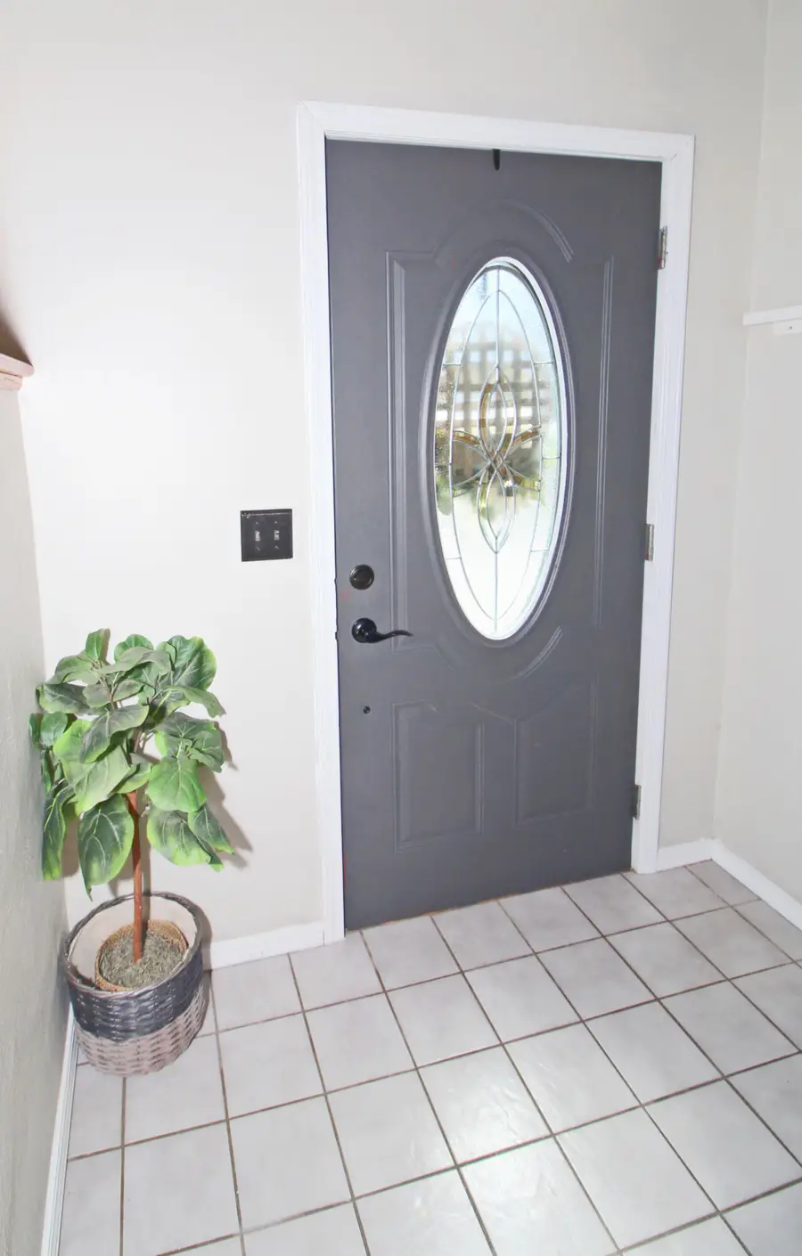 825 Troy Dr, Jefferson City, MO 65109 - #2