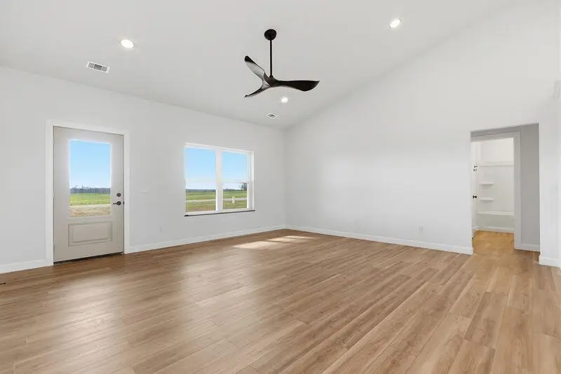 7480 Salmons Ridge Rd, Fulton, MO 65251 - #2