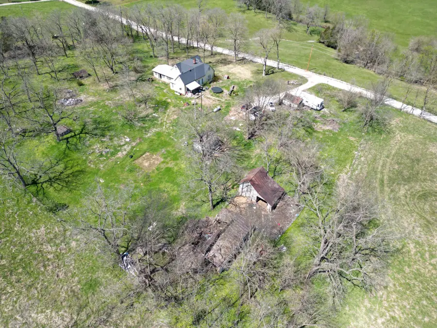 7821 Mount Vernon Rd, Pilot Grove, MO 65276 - #2