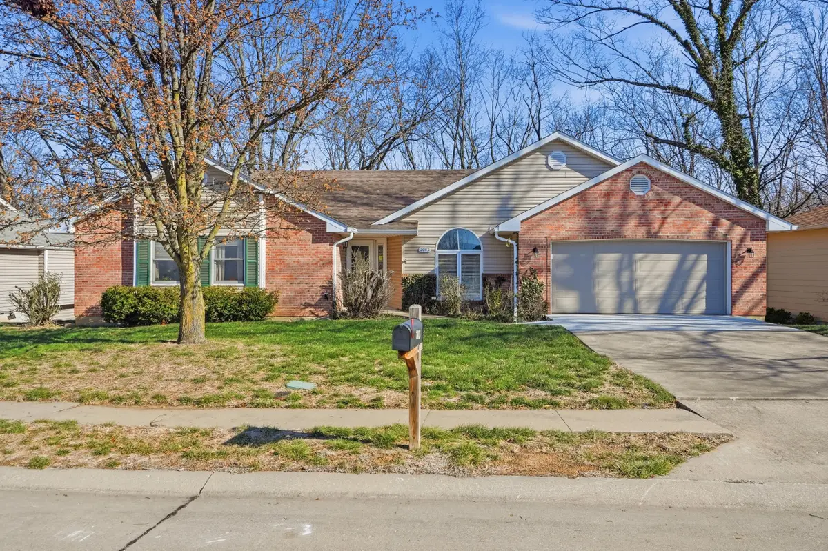 2013 Wynfield Dr, Columbia, MO 65203 - #1