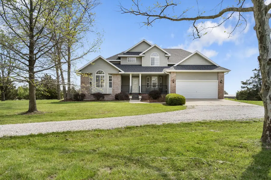 8500 S Barry Rd, Columbia, MO 65201 - #3