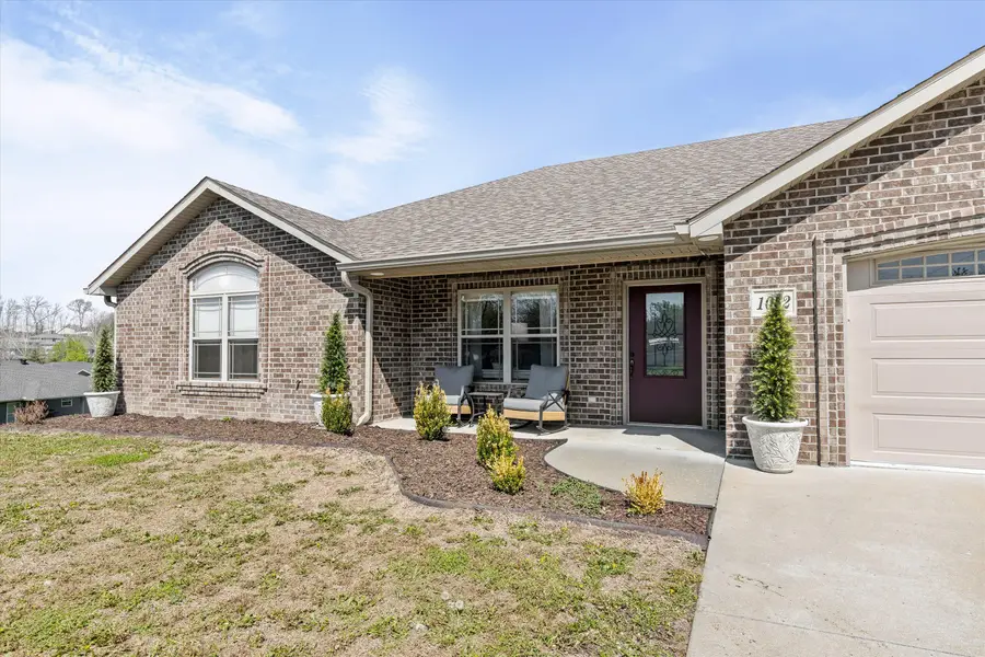 1052 S Country Club Dr, Jefferson City, MO 65109 - #3