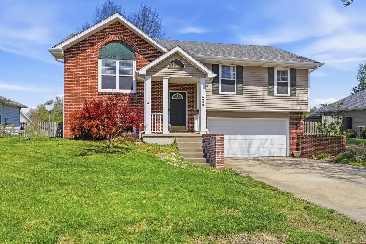 3009 Dahlia Dr, Columbia, MO 65202 - #1