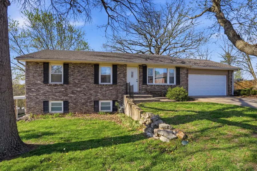 2307 Sears Ct #A & B, Columbia, MO 65202 - #2