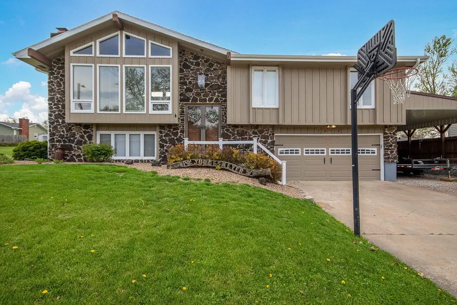 1818 Beacon St, Mexico, MO 65265 - #2