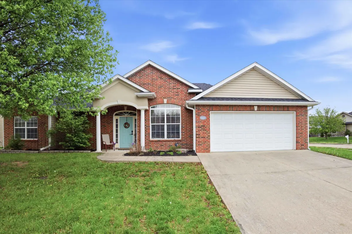 5817 Neptune Dr, Columbia, MO 65201 - #1