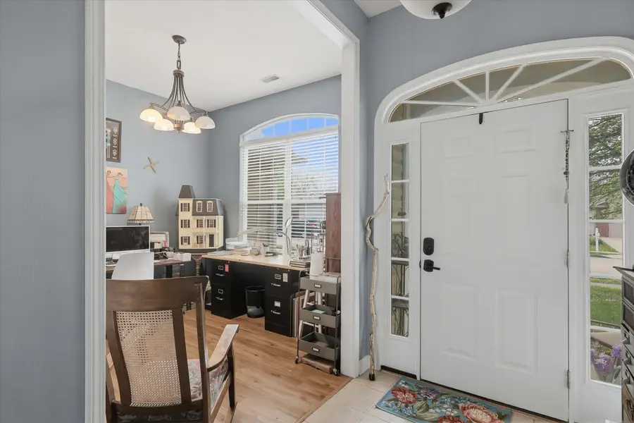 5817 Neptune Dr, Columbia, MO 65201 - #3