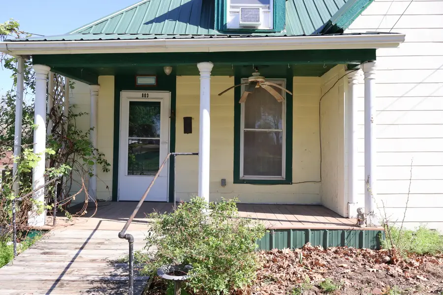 803 E Jackson St, Mexico, MO 65265 - #3