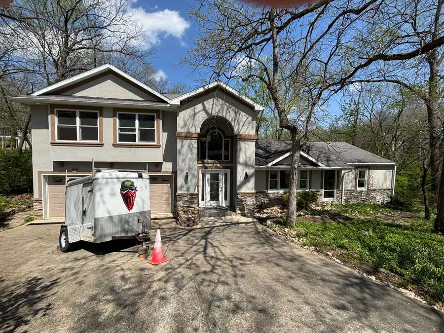 701 Glenwood Ct, Columbia, MO 65203 - #3