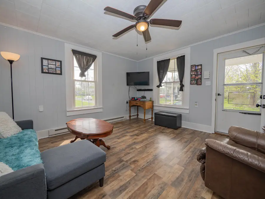 705 Franklin Ave, Moberly, MO 65270 - #3