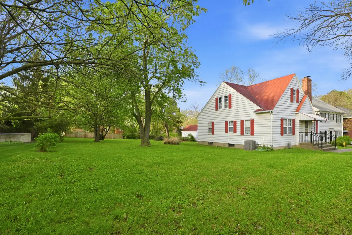 200 W Broadway, Columbia, MO 65203 - #1