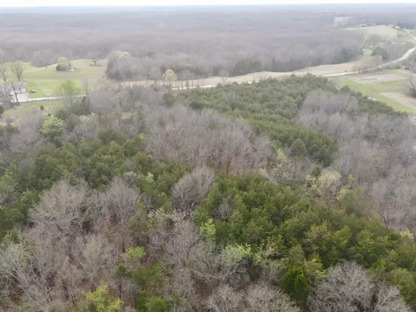 W Ridge Trail Rd, CLARK, MO 65243