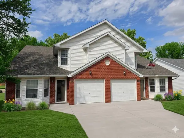 213-215 Nikki Way, COLUMBIA, MO 65203