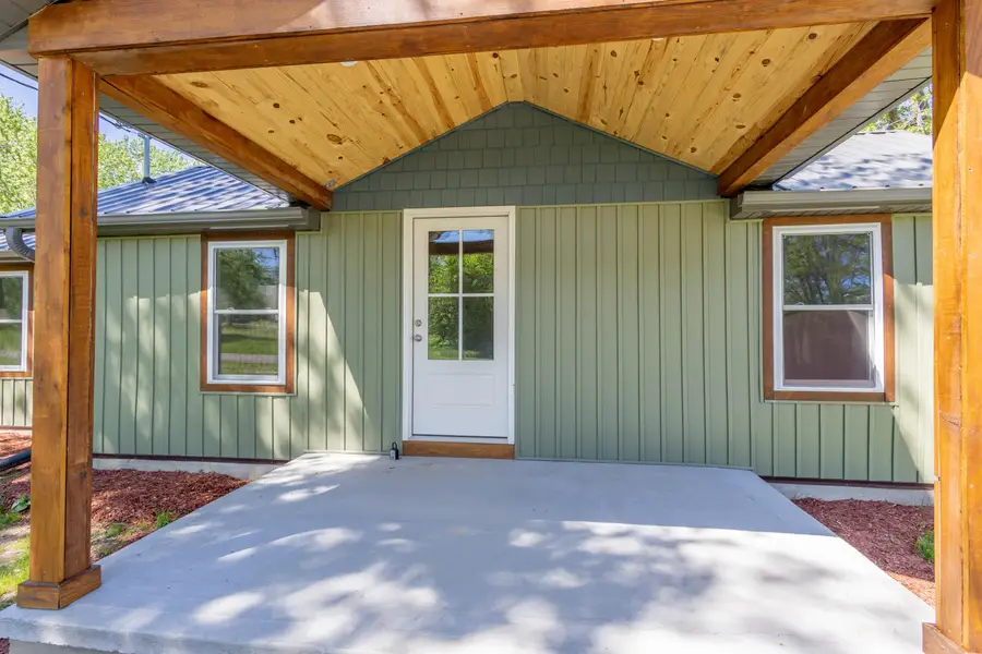 116 Cedar St, Jamestown, MO 65046 - #2