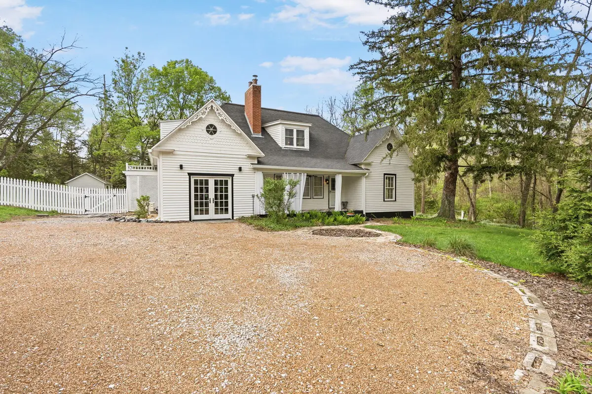 2400 Chapel Hill Rd, Columbia, MO 65203 - #1