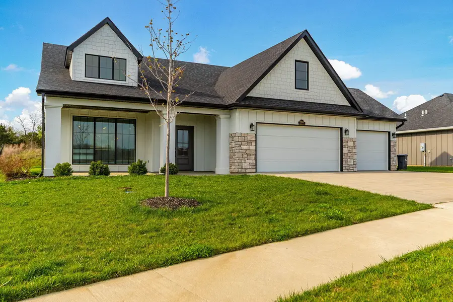 4611 Stone Mountain Pky, Columbia, MO 65201 - #3