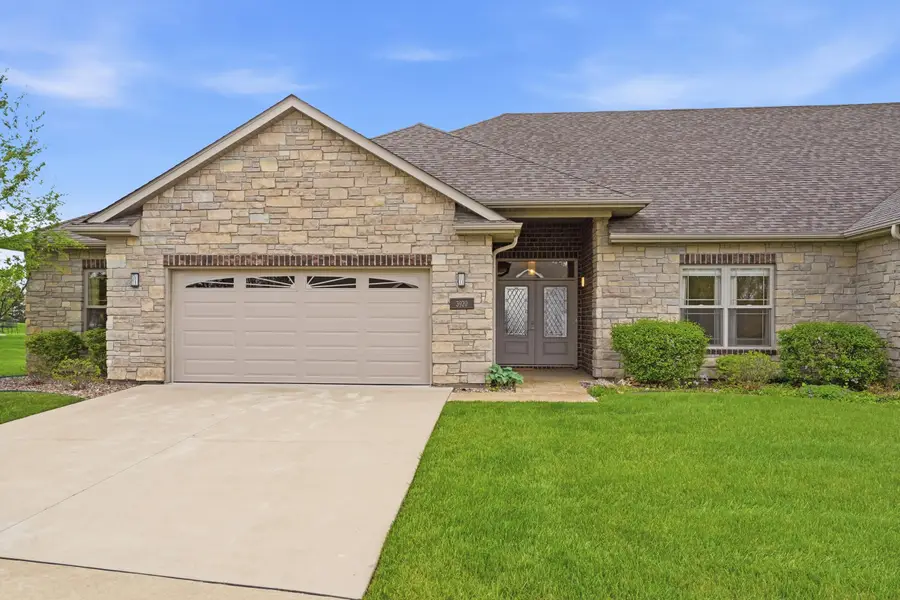 3920 Tolarian Dr, Columbia, MO 65203 - #3