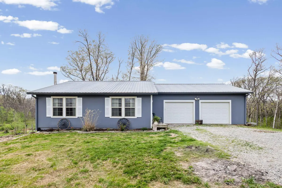 19875 N Barnes Rd, Centralia, MO 65240 - #1