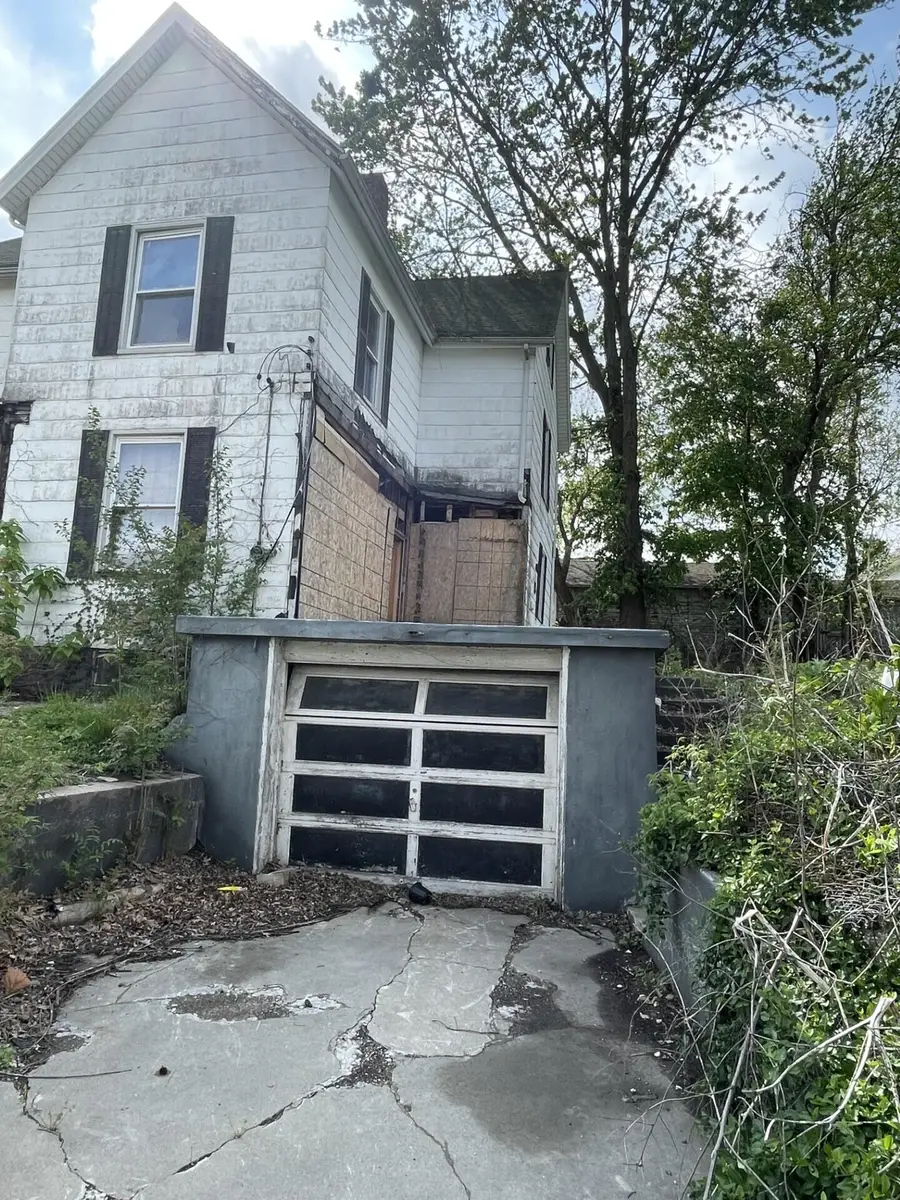 519 Fisk Ave, Moberly, MO 65270 - #3