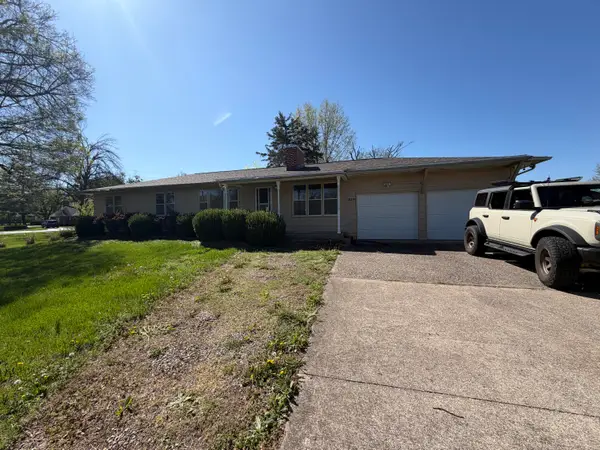 328 W Teal Lake Rd, MEXICO, MO 65265