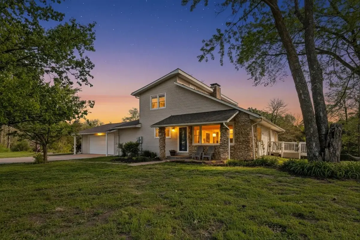 4803 W East Ridge Rd, Columbia, MO 65202 - #1