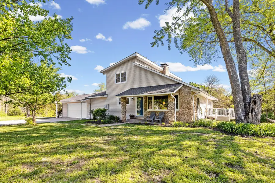 4803 W East Ridge Rd, Columbia, MO 65202 - #3