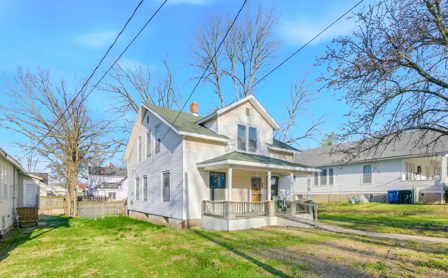 833 Center St, Fulton, MO 65251 - #2