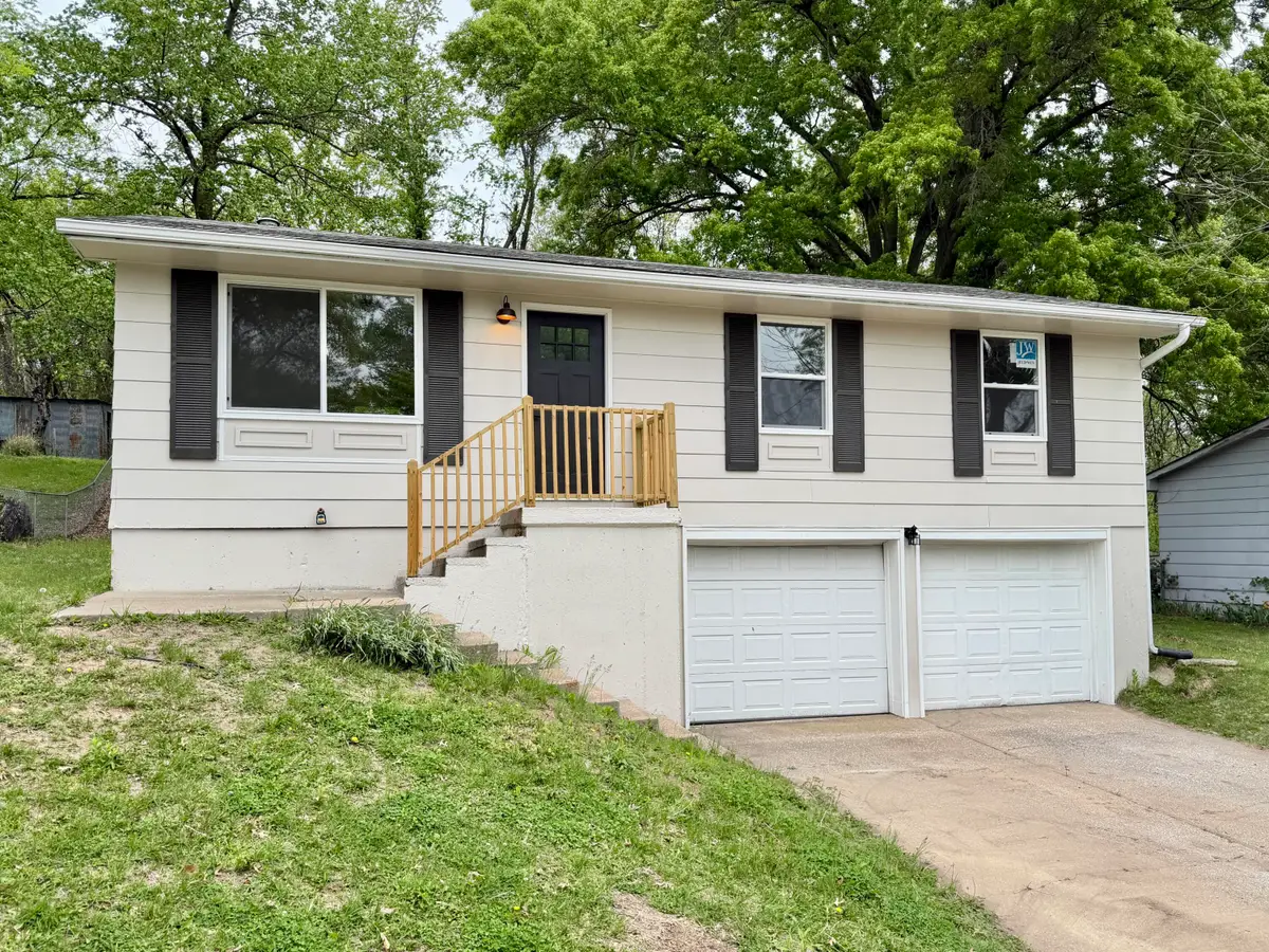 1405 Grayling Dr, Boonville, MO 65233 - #1