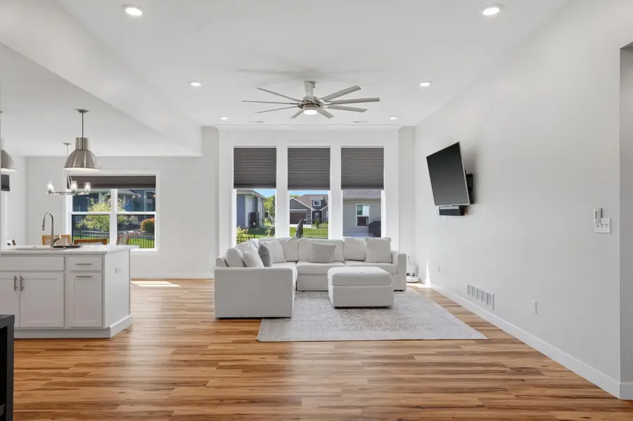 14641 Wellstead Dr, Hallsville, MO 65255 - #2