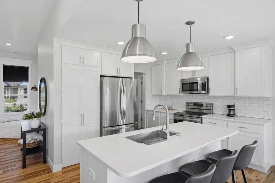 14641 Wellstead Dr, Hallsville, MO 65255 - #3