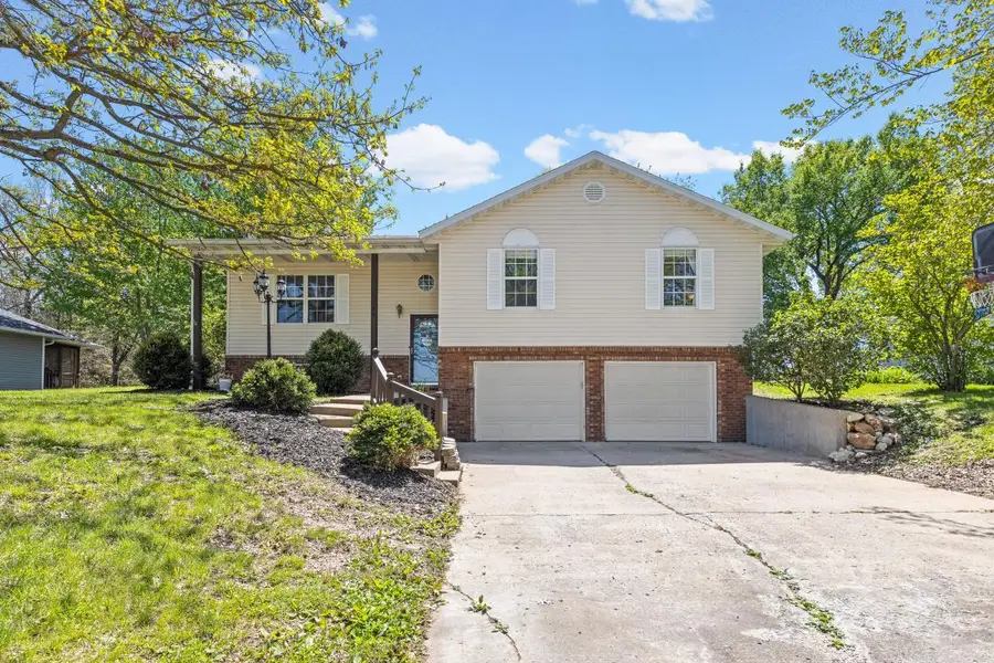 94 S Larand Dr, Holts Summit, MO 65043 - #2