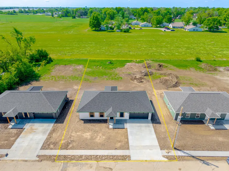 204 Love St, Auxvasse, MO 65231 - #2