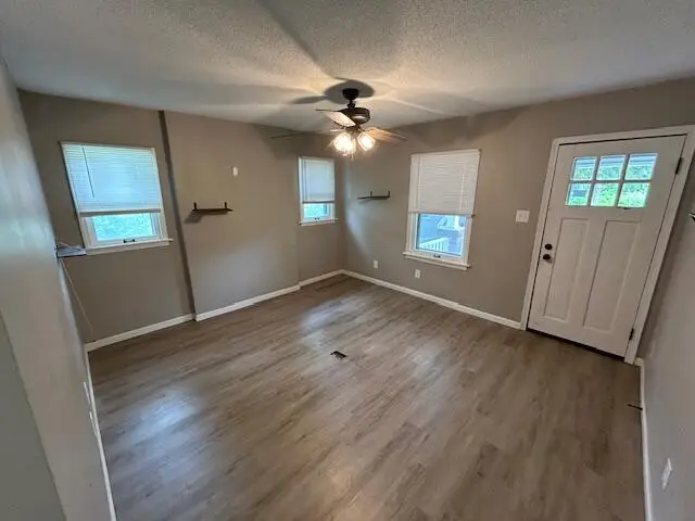 107 E Forest Ave, Columbia, MO 65203 - #3