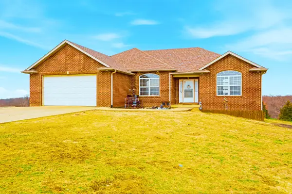 3739 Hwy 124, HARRISBURG, MO 65256