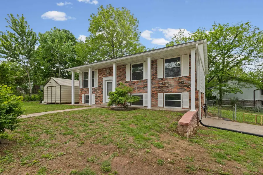 5108 Woodway Dr, Jefferson City, MO 65109 - #3