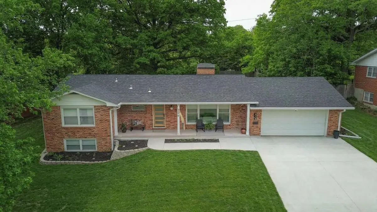 819 Yale, Columbia, MO 65203 - #1