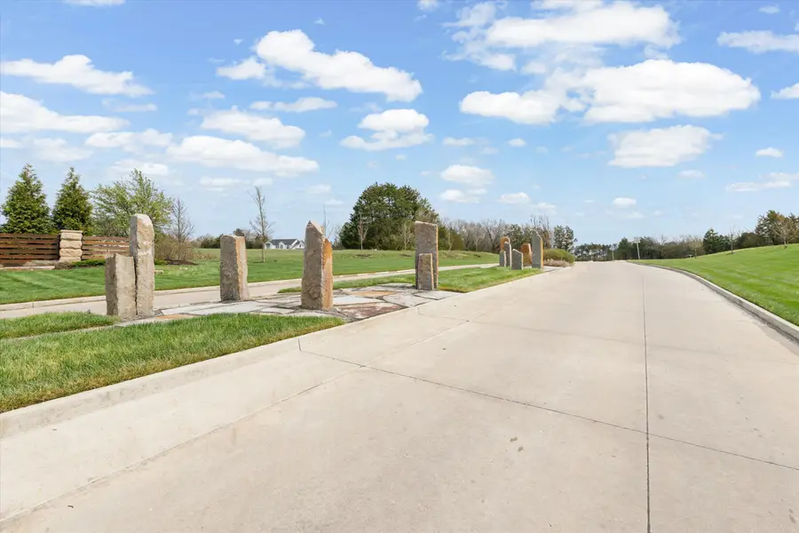 5720 S Adelaide Ct, Columbia, MO 65203 - #3