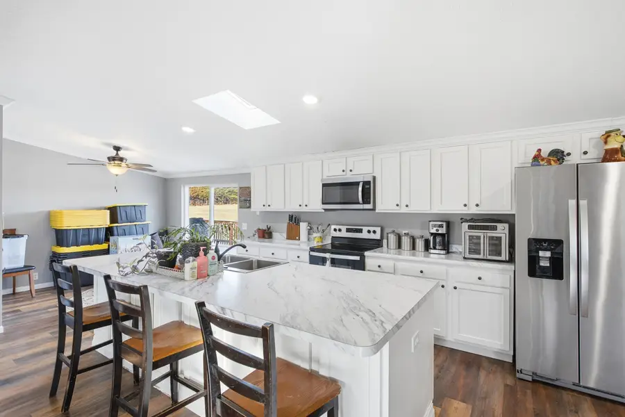 7630 N Hwy Vv, Columbia, MO 65202 - #2