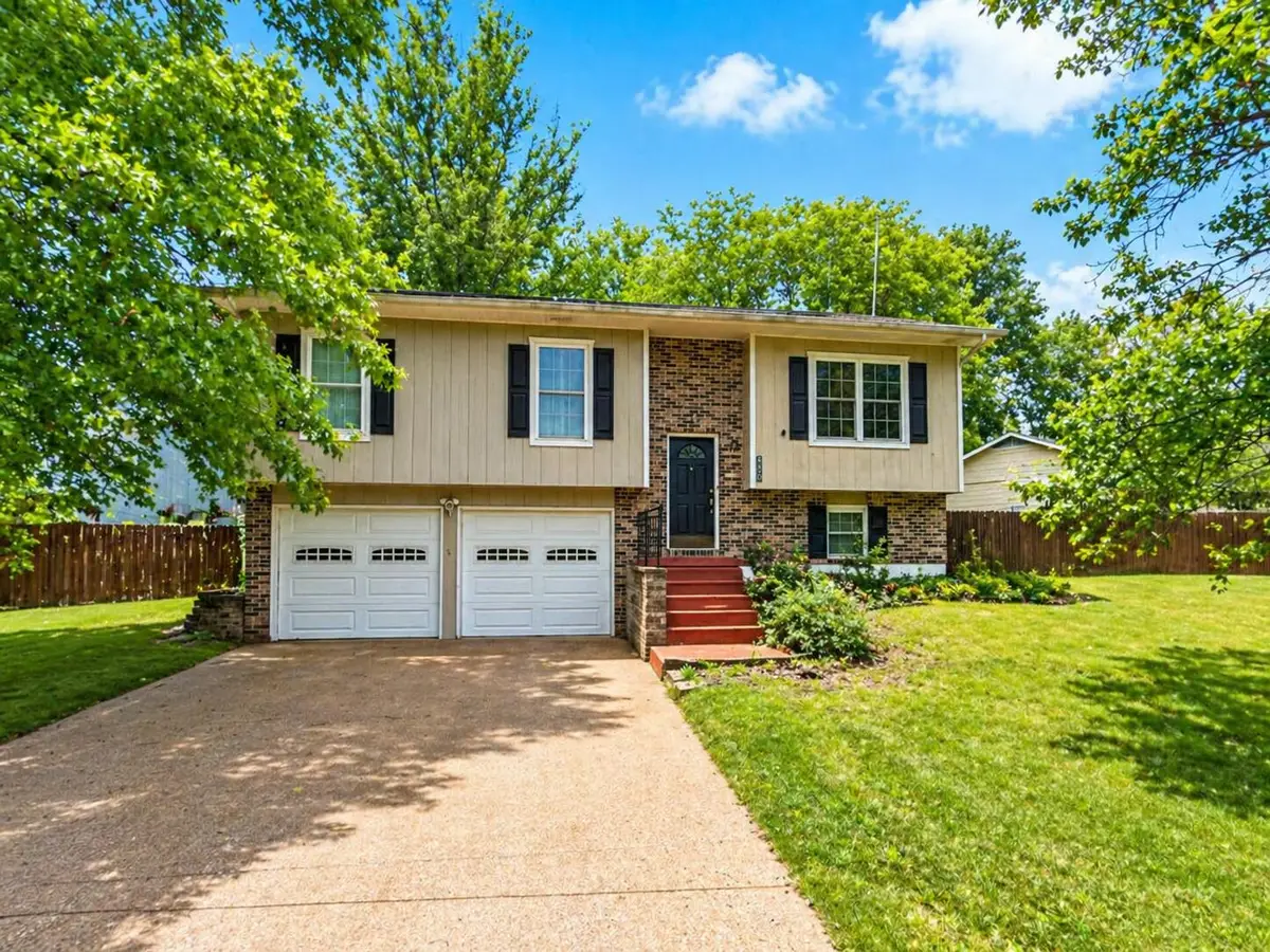 1845 W Boris Dr, Columbia, MO 65203 - #1