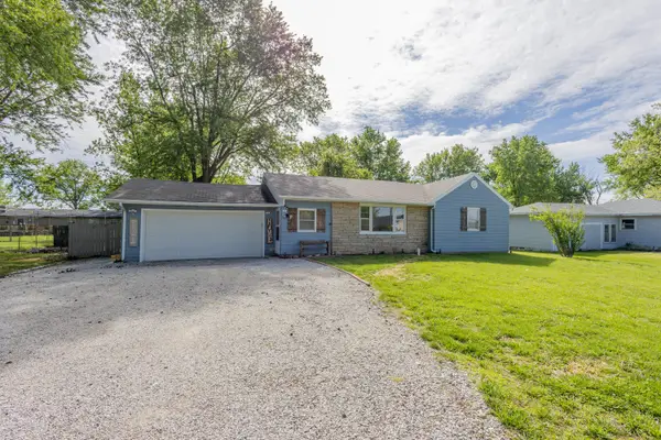 906 S Allen St, CENTRALIA, MO 65240