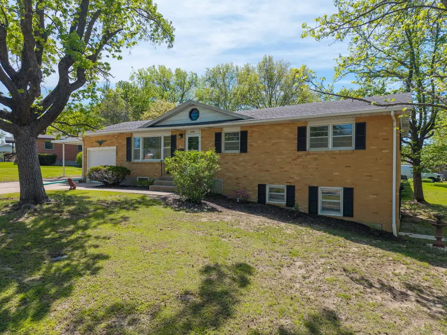 2306 Walther Ct, Columbia, MO 65203 - #3