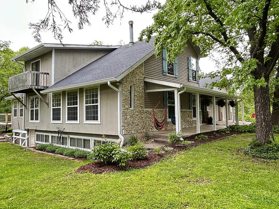 4900 E Eagle Ridge Rd, Columbia, MO 65201 - #3