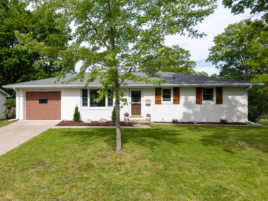 1804 Parklawn Dr, Columbia, MO 65202 - #2