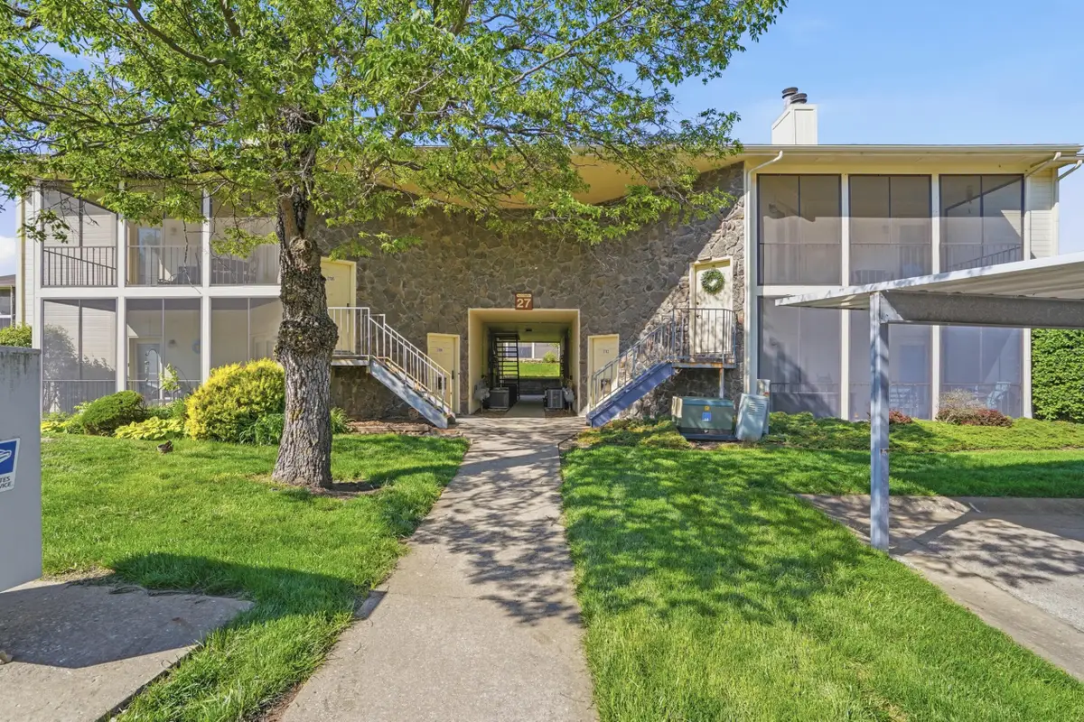 2705 Park Deville Pl, Columbia, MO 65203 - #1