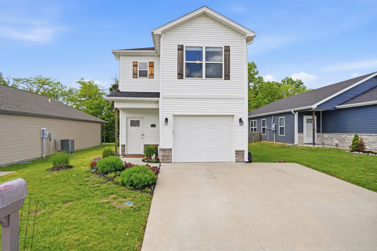 6155 S Hummingbird Ln, Columbia, MO 65201 - #1