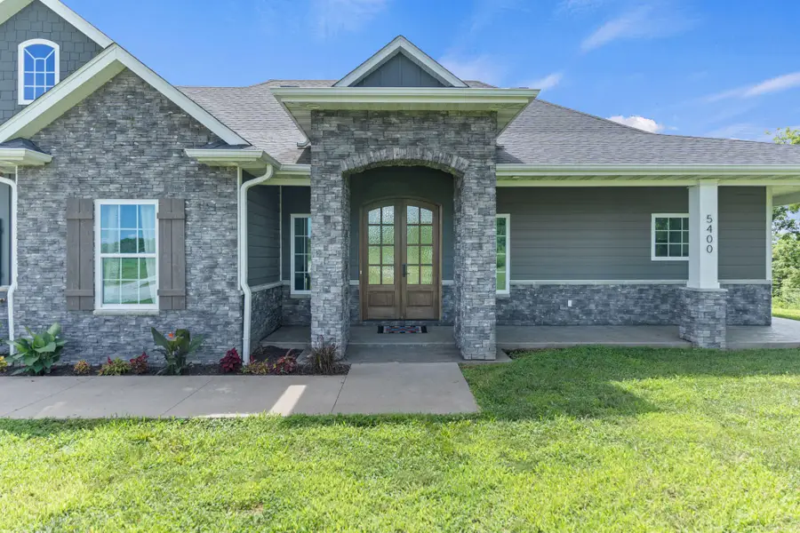 5400 E Giesing Hill Rd, Hartsburg, MO 65039 - #3