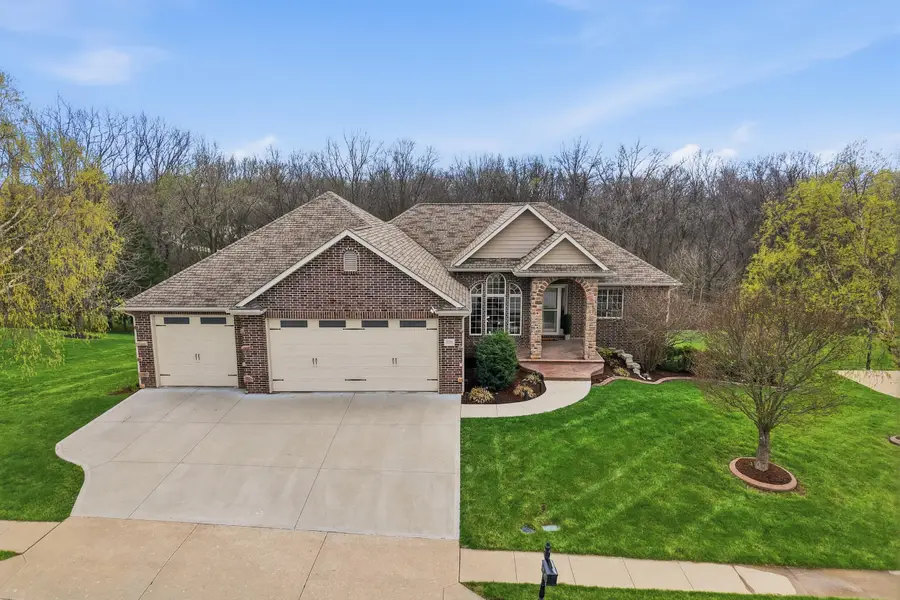 5200 Thornbrook Pky, Columbia, MO 65203 - #2