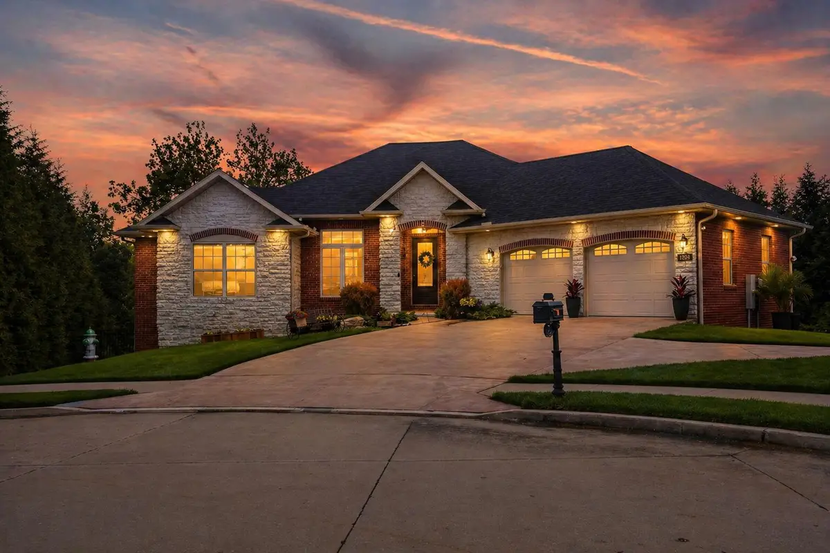 1204 Stablestone Ln, Columbia, MO 65201 - #1