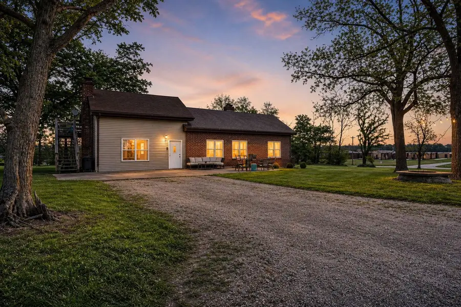 807 State Route Dd, Fayette, MO 65248 - #2