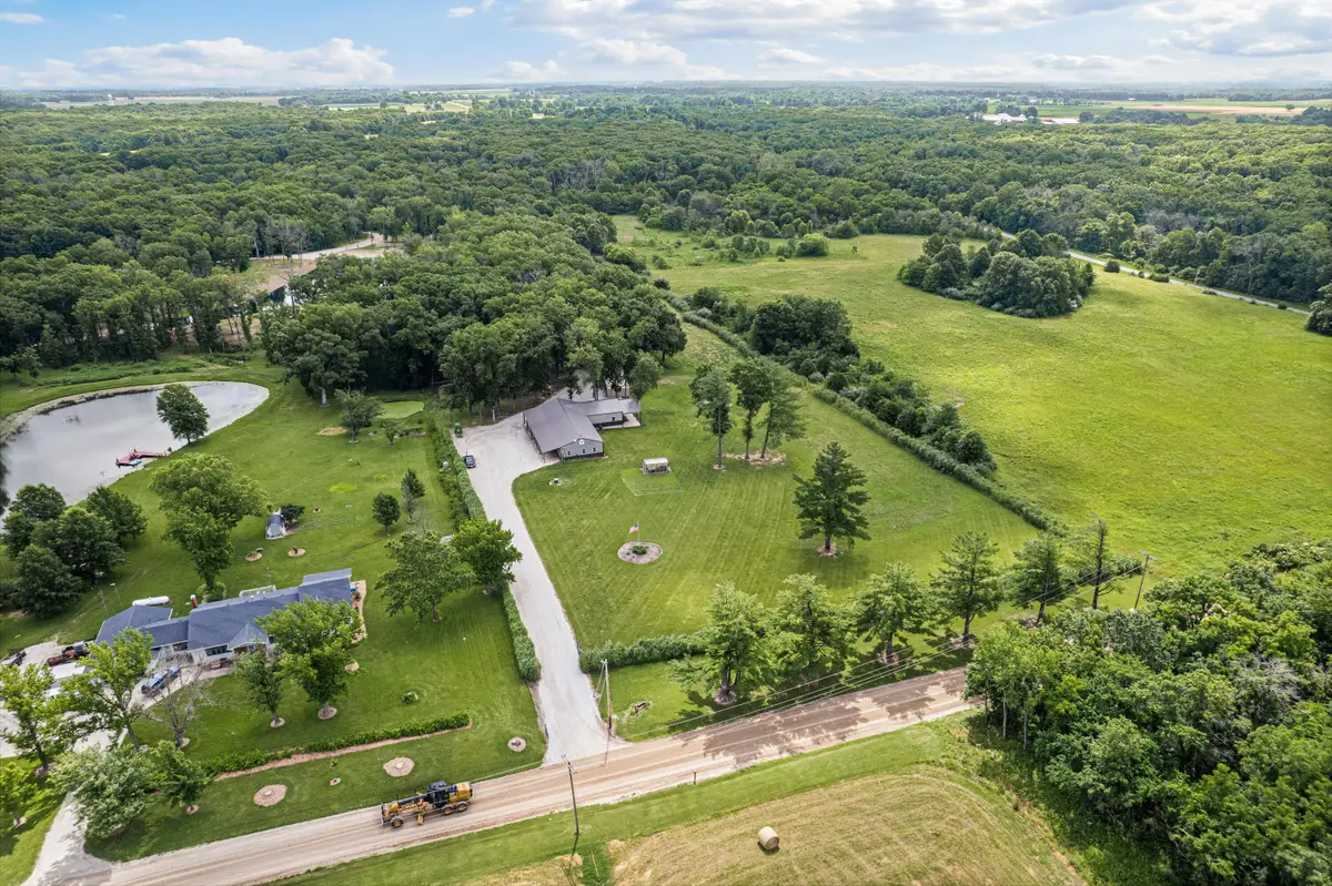 1806 County Road 2360, Moberly, MO 65270 - #1